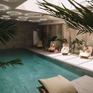 1770&spa 4* Le Pontet (Vaucluse)