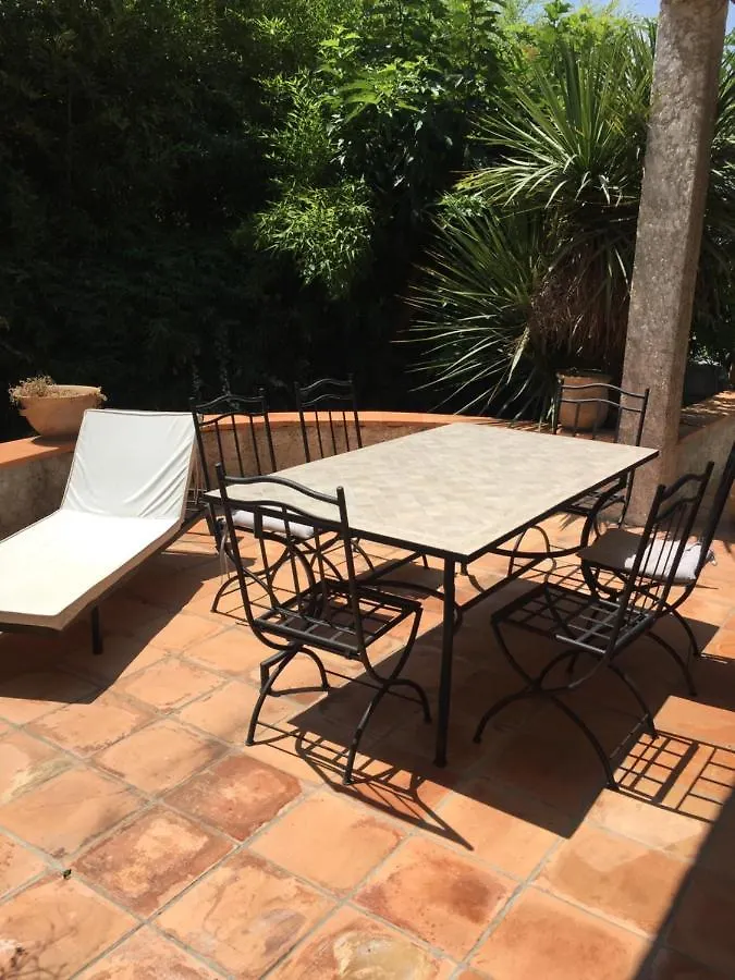 Villa Louise-Rose Villeneuve-Loubet 3*,  Frankrijk