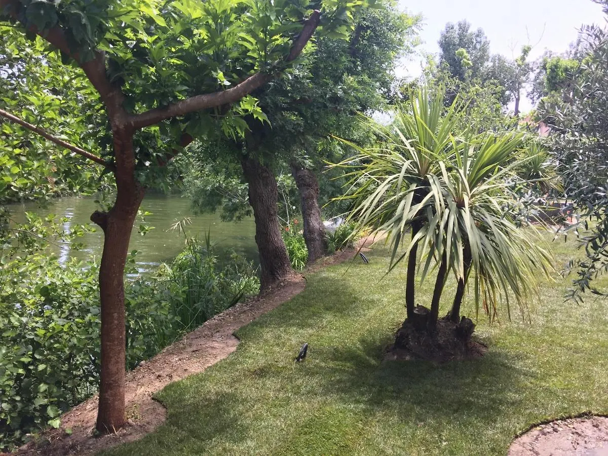 Villa Louise-Rose Villeneuve-Loubet Frankrijk
