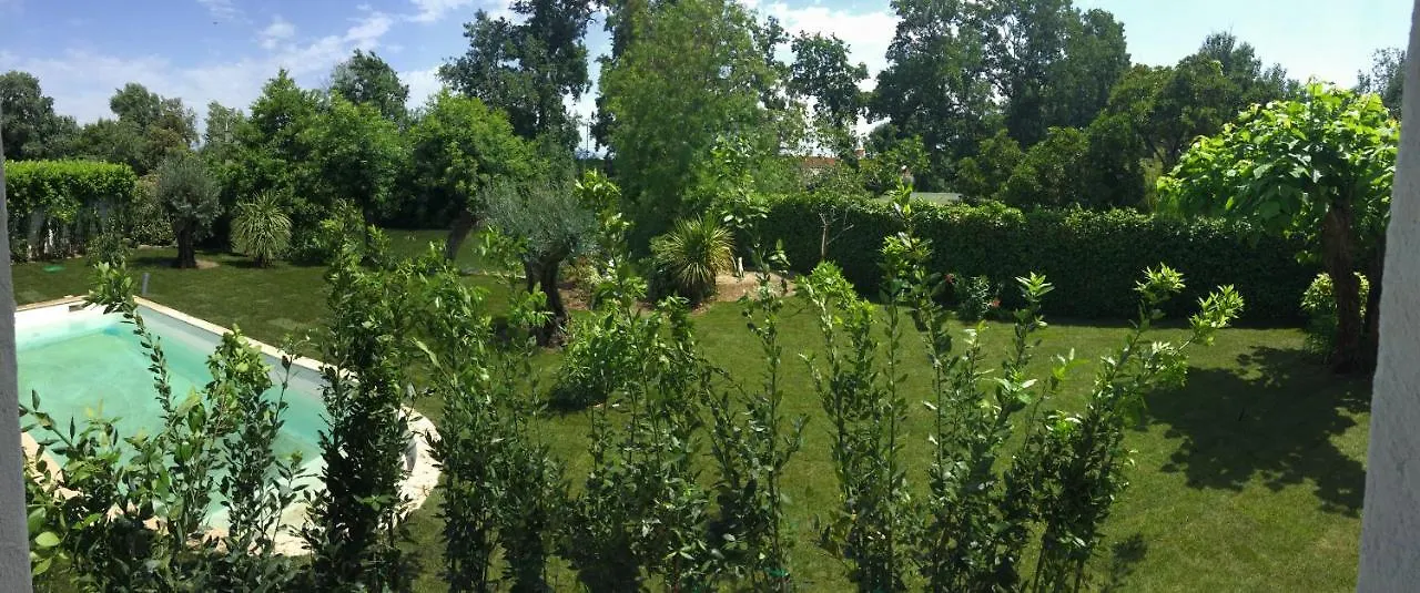 Villa Louise-Rose Villeneuve-Loubet Bed & Breakfast