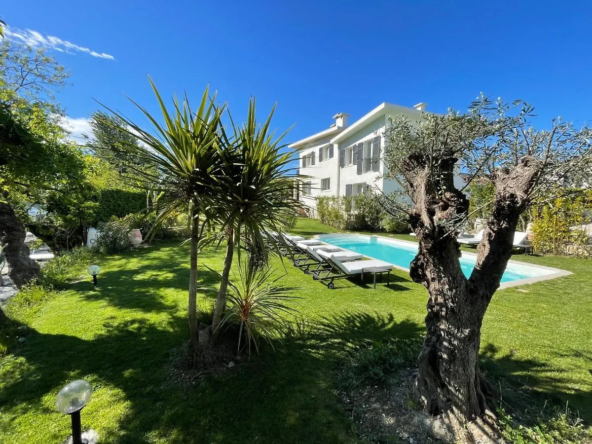 Villa Louise-Rose Villeneuve-Loubet Frühstückspension